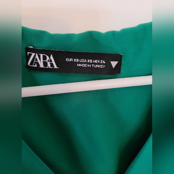 🎉SALE!!!🎉 Zara Puff Sleeve Mini Dress😍💗 - Picture 4 of 5